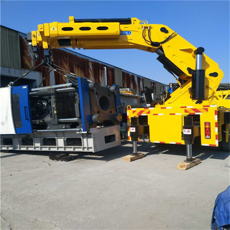 理县优质大吨位随车吊出租服务，助您高效施工