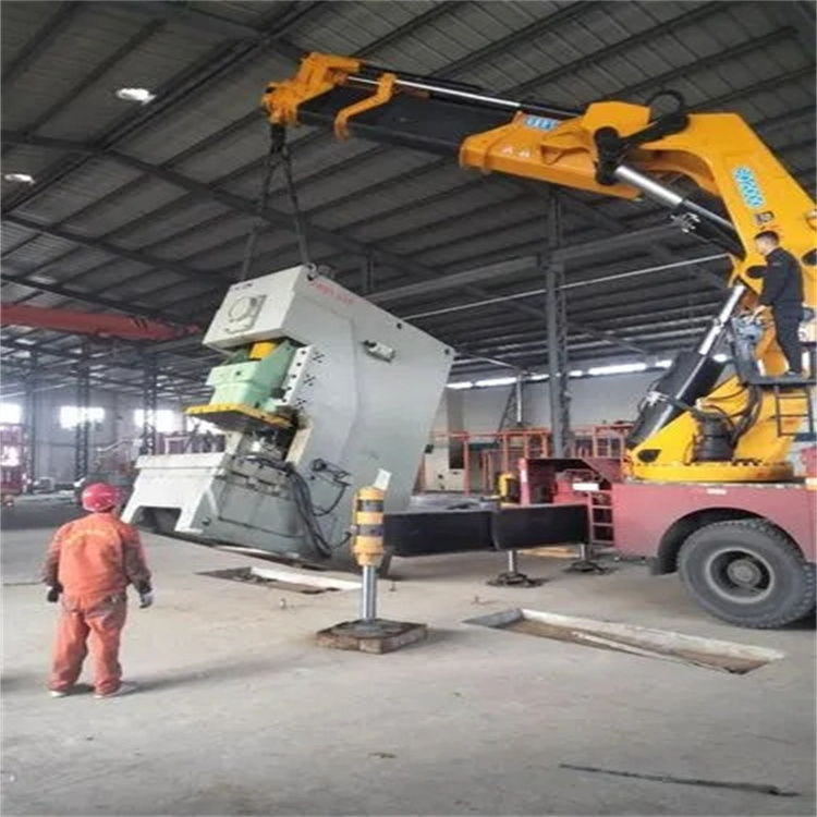 理县80吨折臂吊车出租附近电话