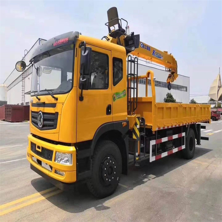 理县附近找一辆随车吊出租